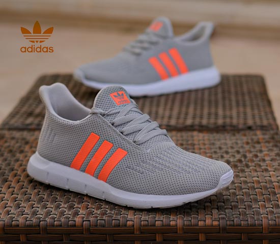 کفش مردانه Adidas مدل Jerry (طوسی)